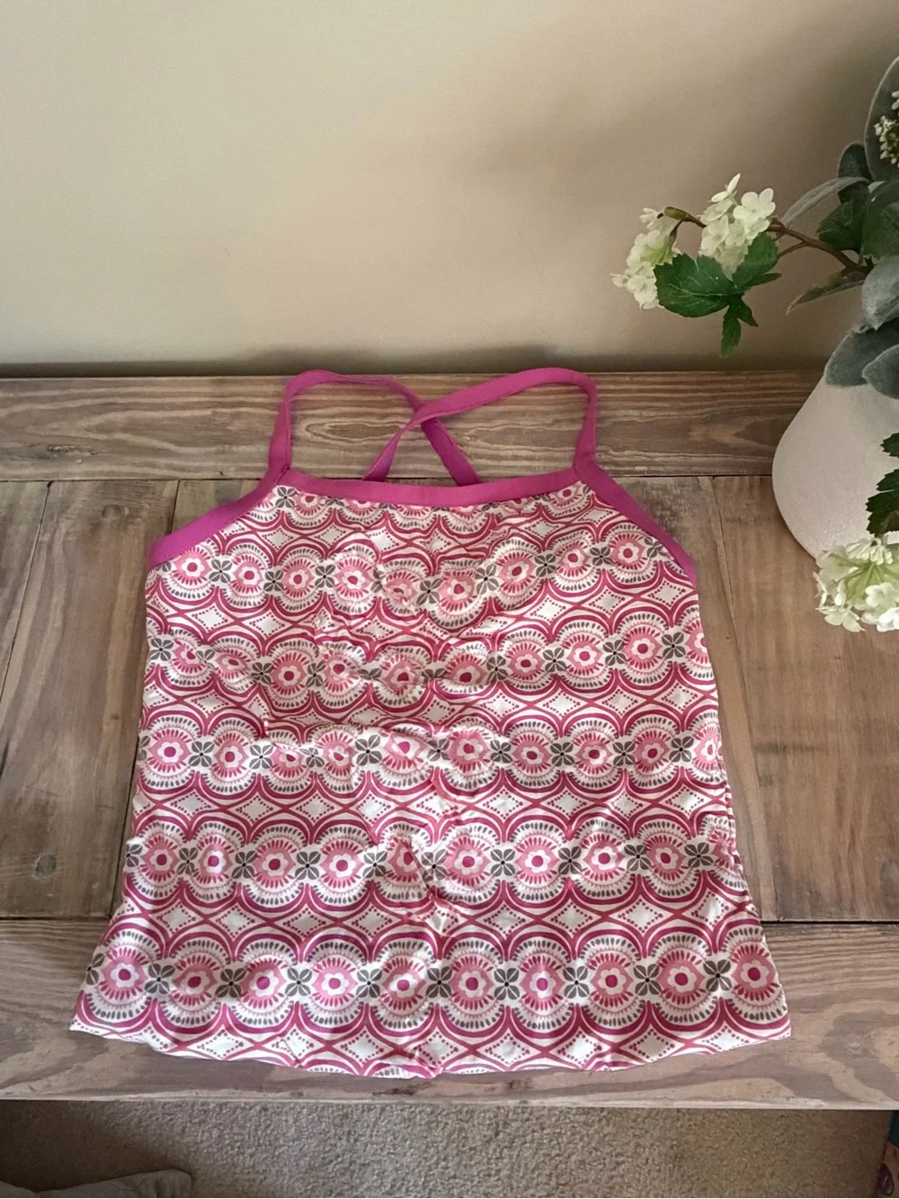 Garnet Hill Pink and White Floral One Piece Swimsuit 🏖️
